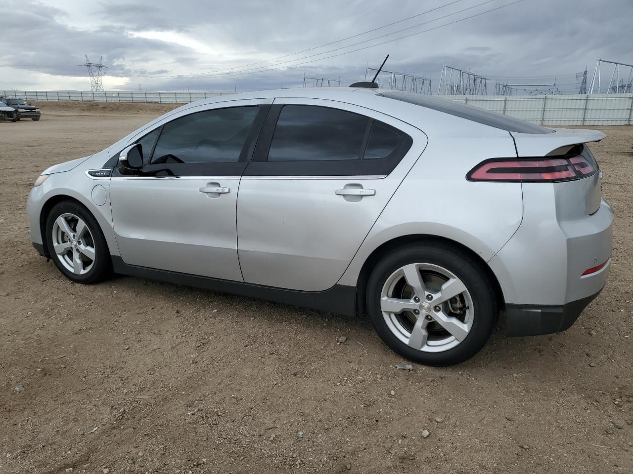 2015 Chevrolet Volt - Image 2