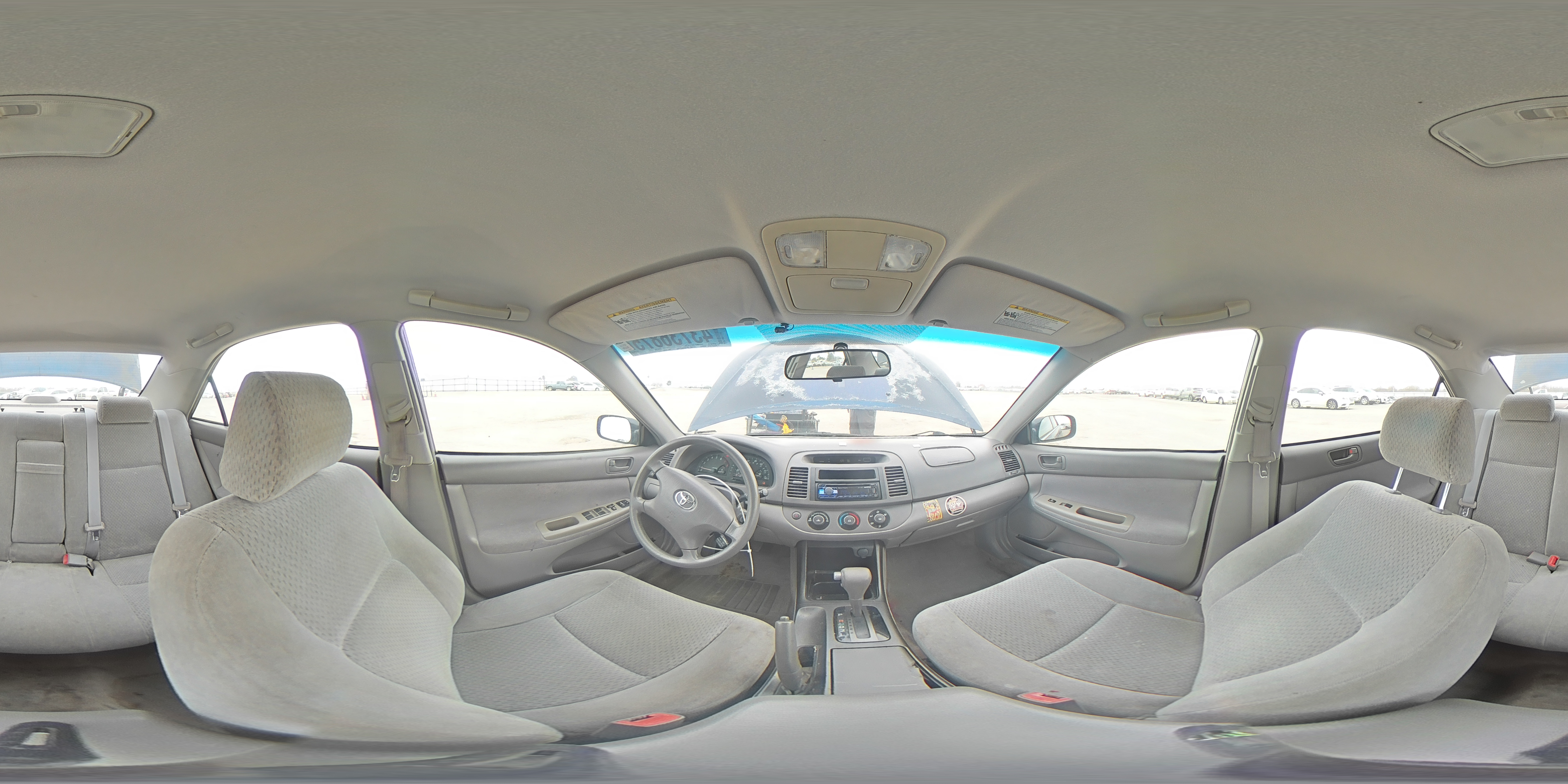 2004 Toyota Camry - Image 12