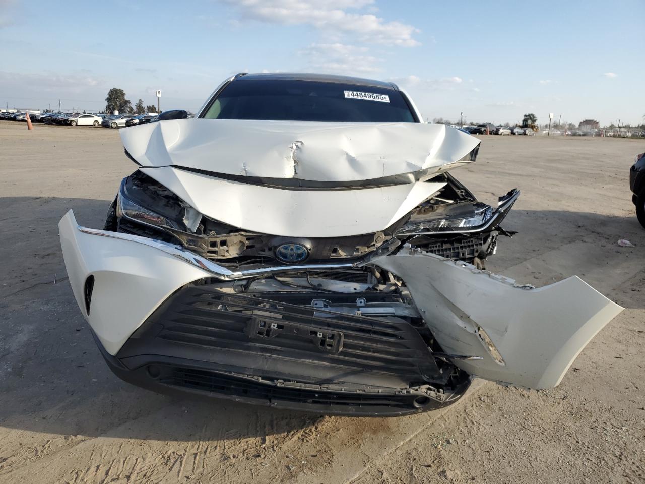 2021 Toyota Venza - Image 5