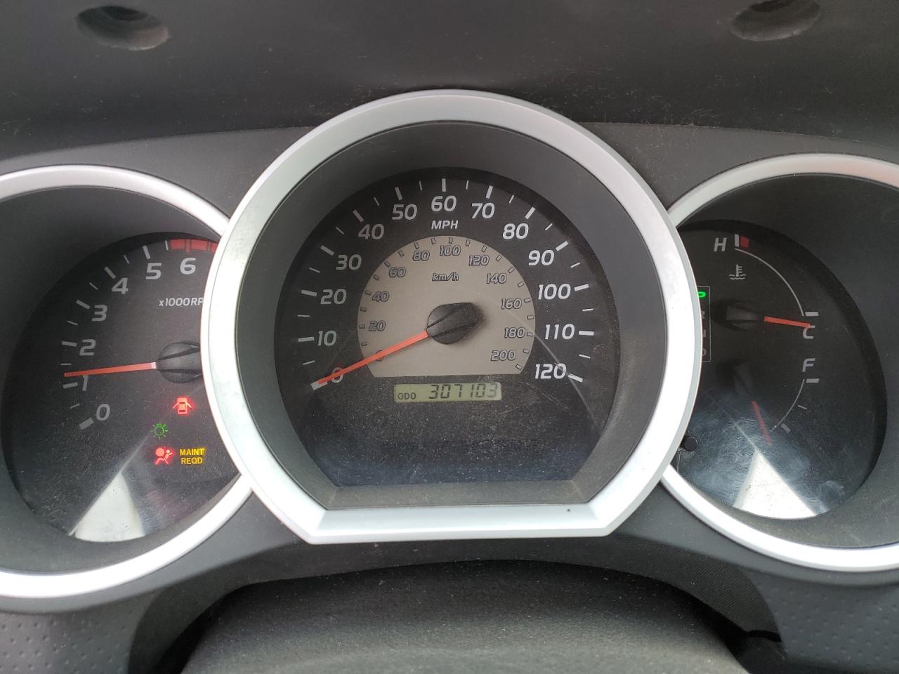 2009 Toyota Tacoma - Image 9