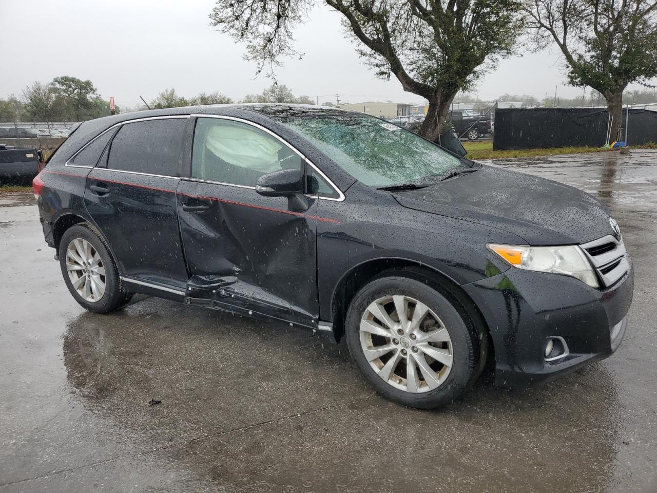 2013 Toyota Venza - Image 4