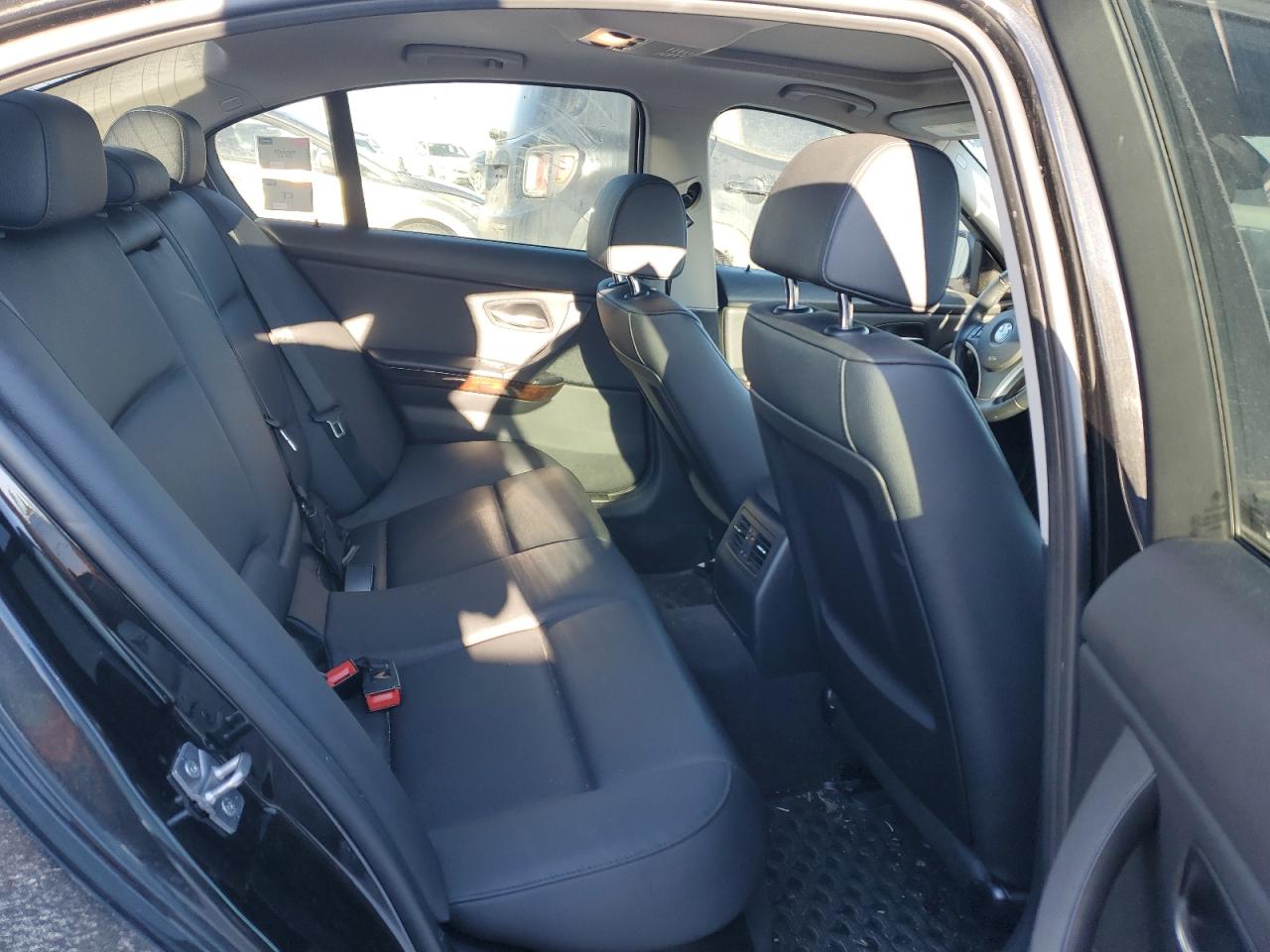 2011 BMW 328 Xi VIN: WBAPK7C59BF083627 Lot: 46438685