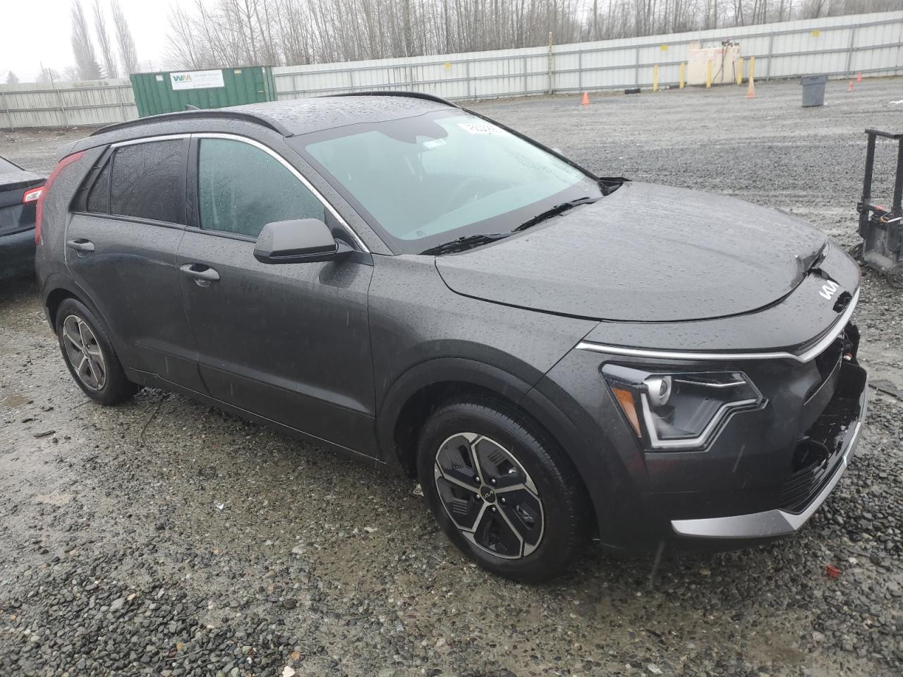 2023 Kia Niro - Image 4