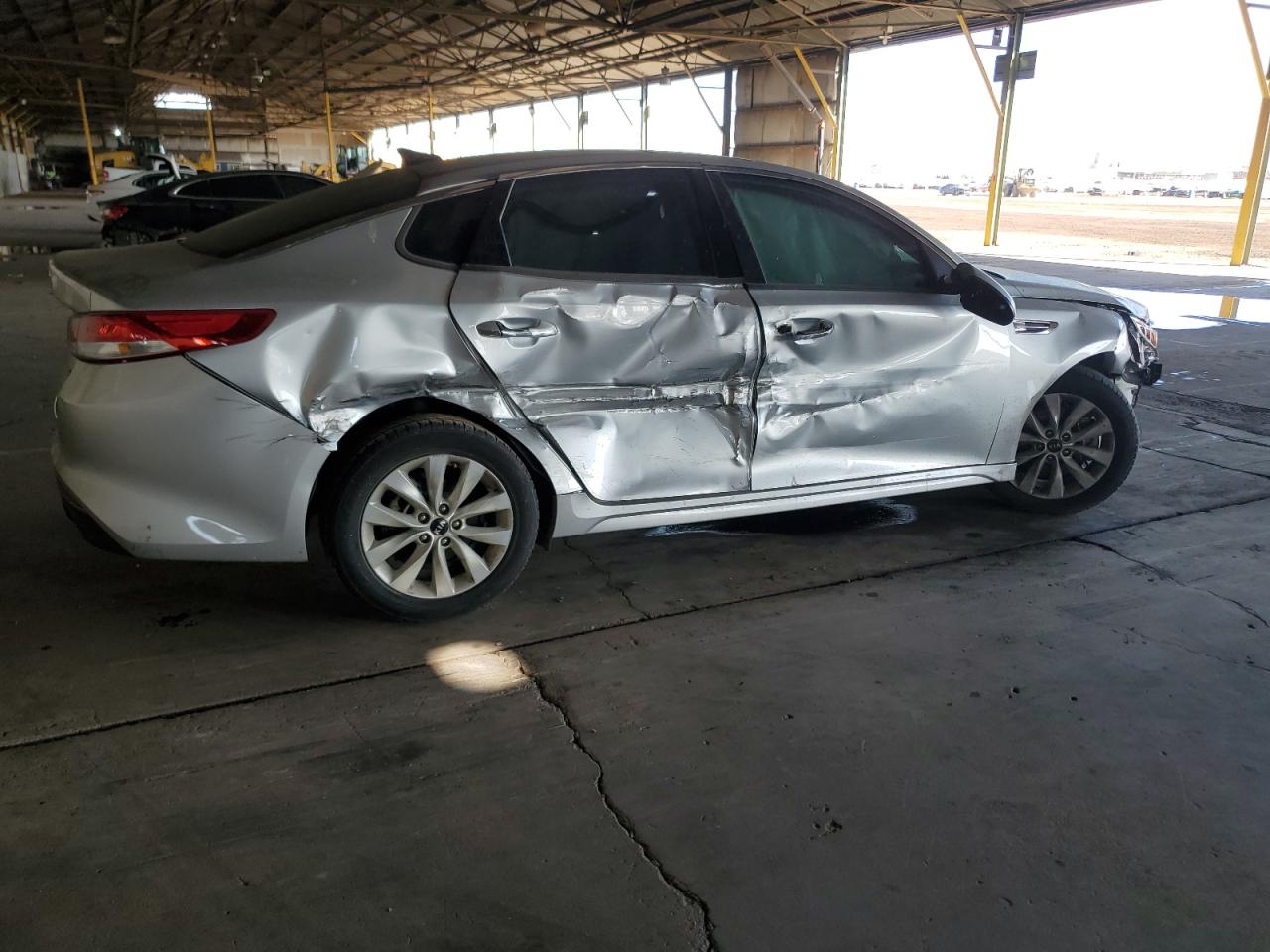2017 Kia Optima - Image 3
