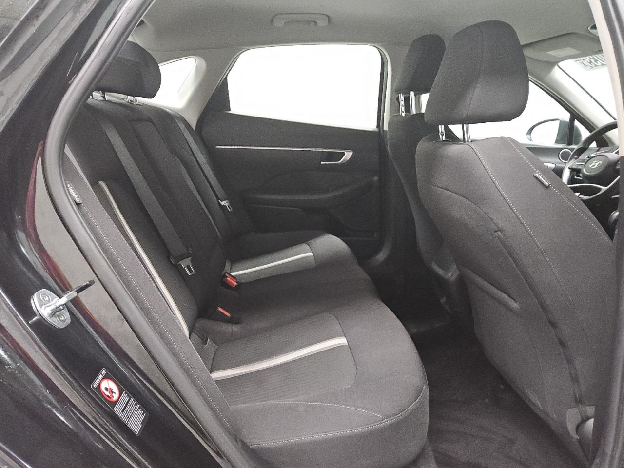 2021 Hyundai Sonata - Image 10
