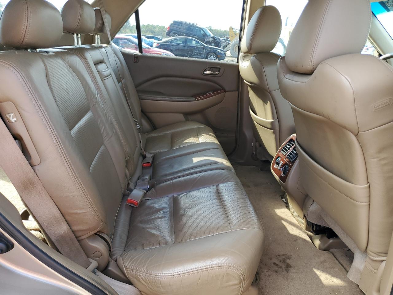 2004 Acura MDX - Image 11