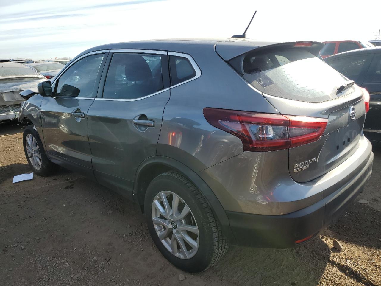 2021 Nissan Rogue - Image 2