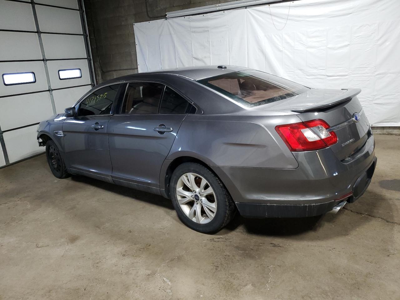 2011 Ford Taurus - Image 2