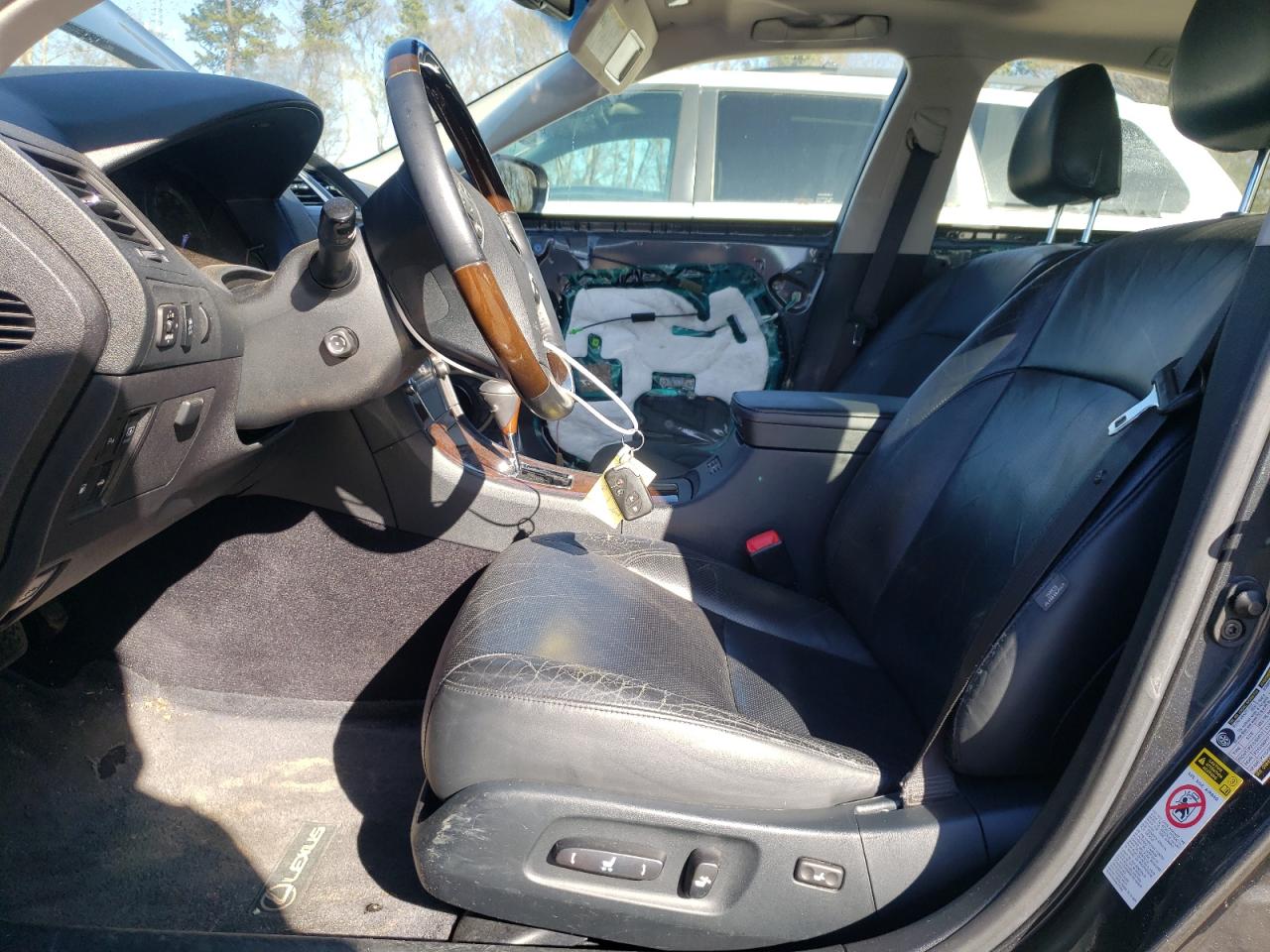 2010 Lexus ES - Image 7