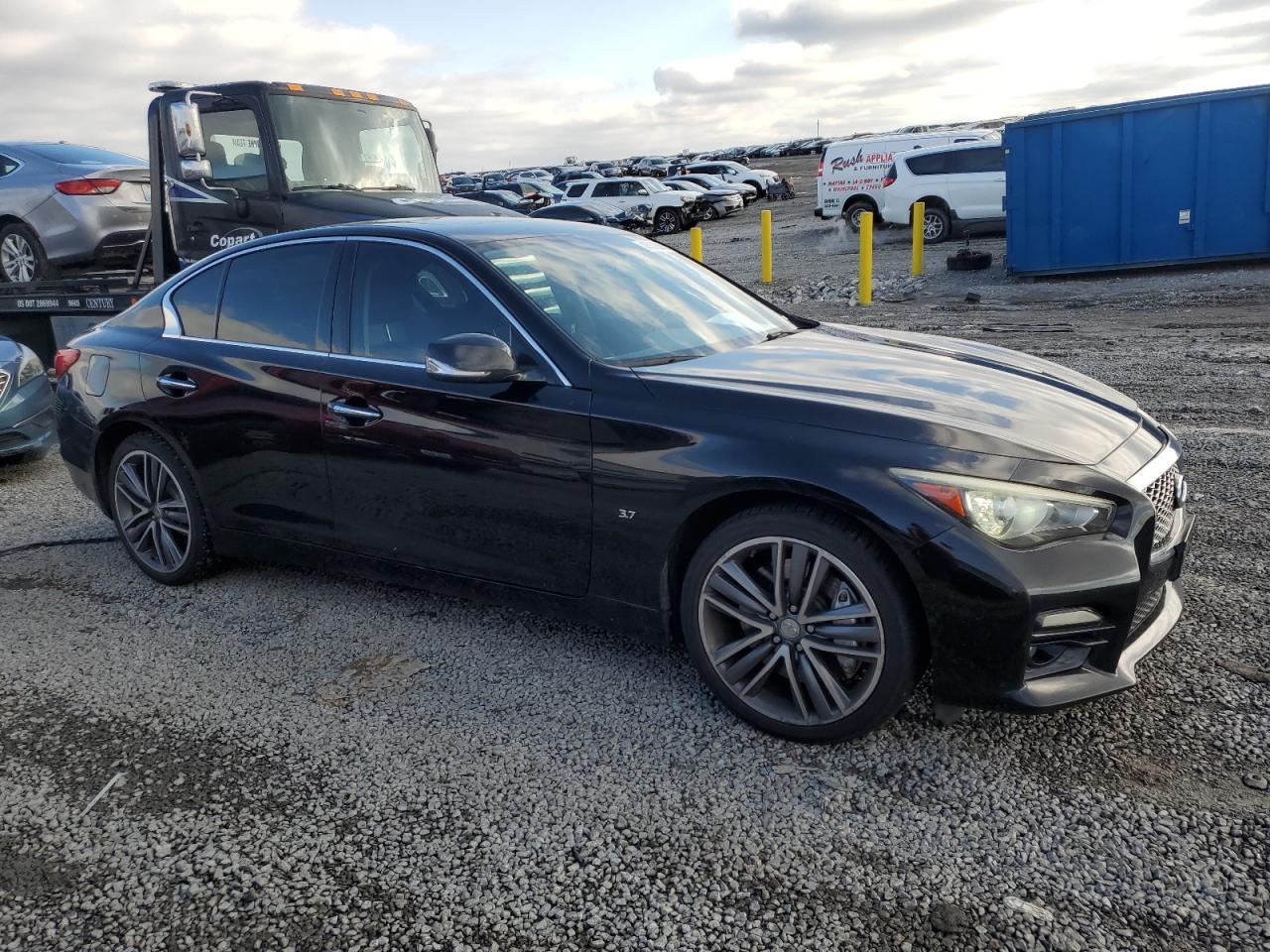 2015 Infiniti Q50 - Image 4