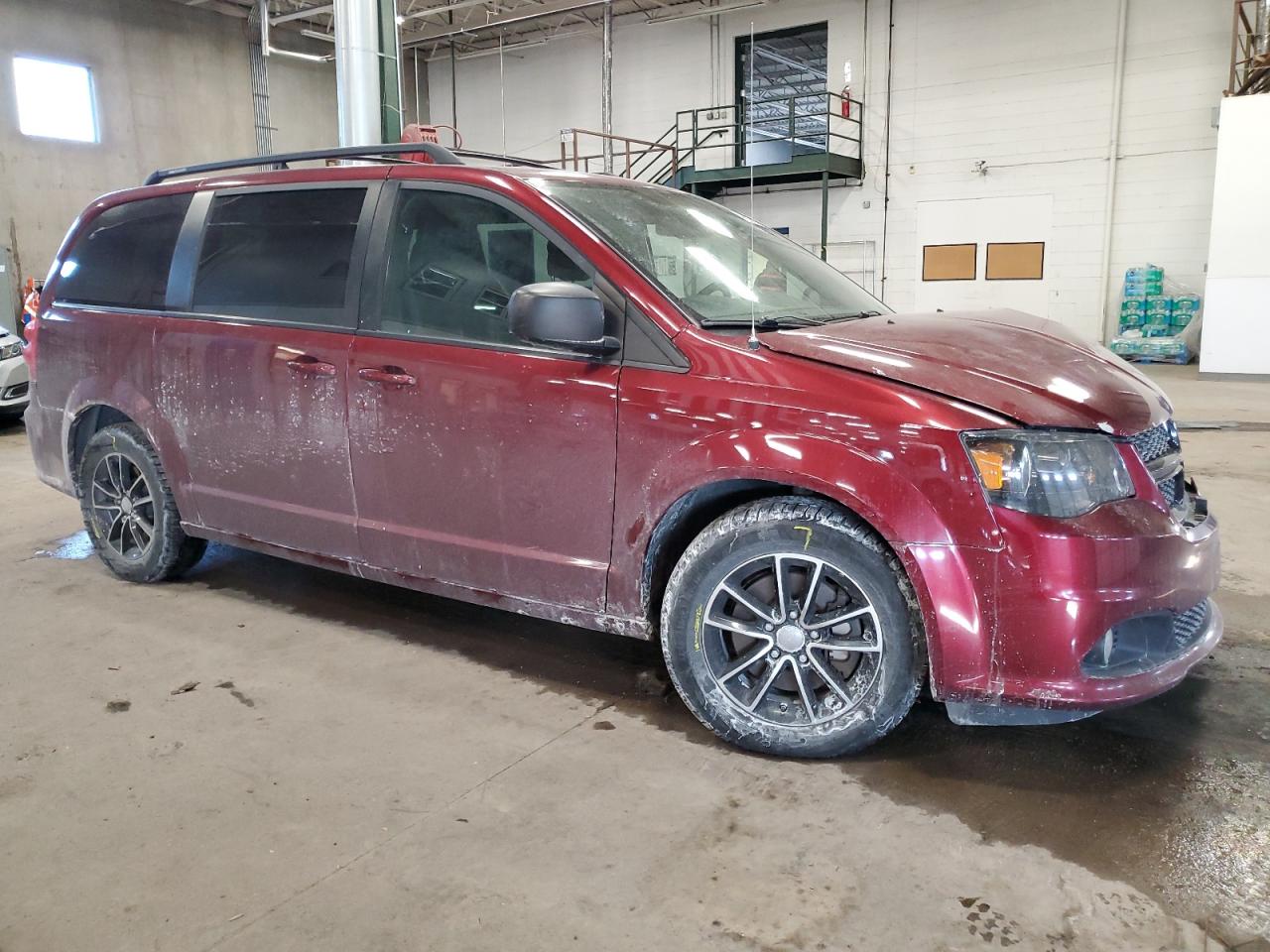 2018 Dodge Caravan - Image 4