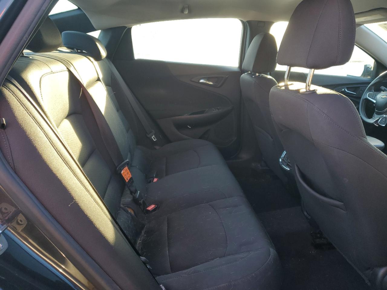 2016 Chevrolet Malibu - Image 10