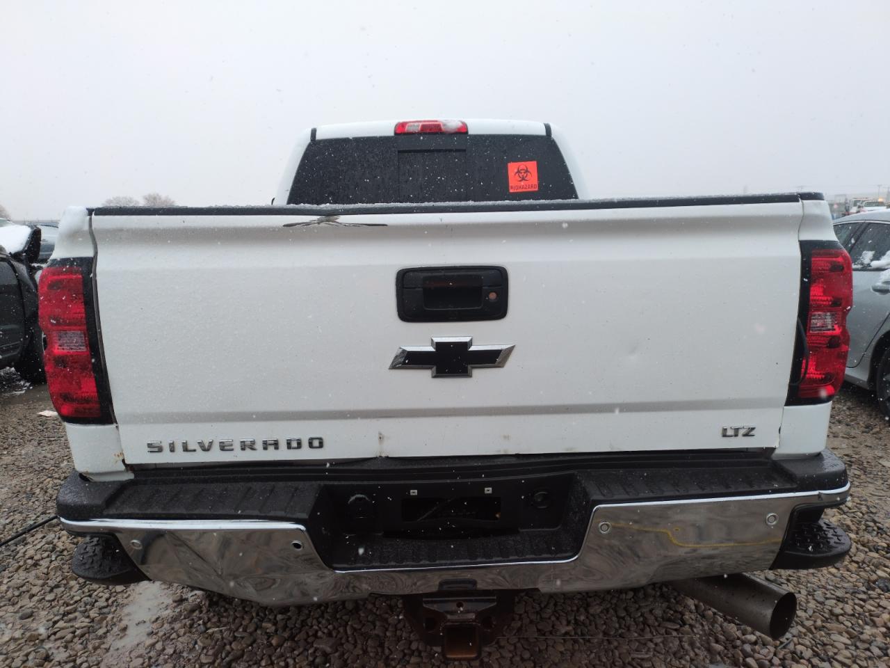 2015 Chevrolet Silverado - Image 6