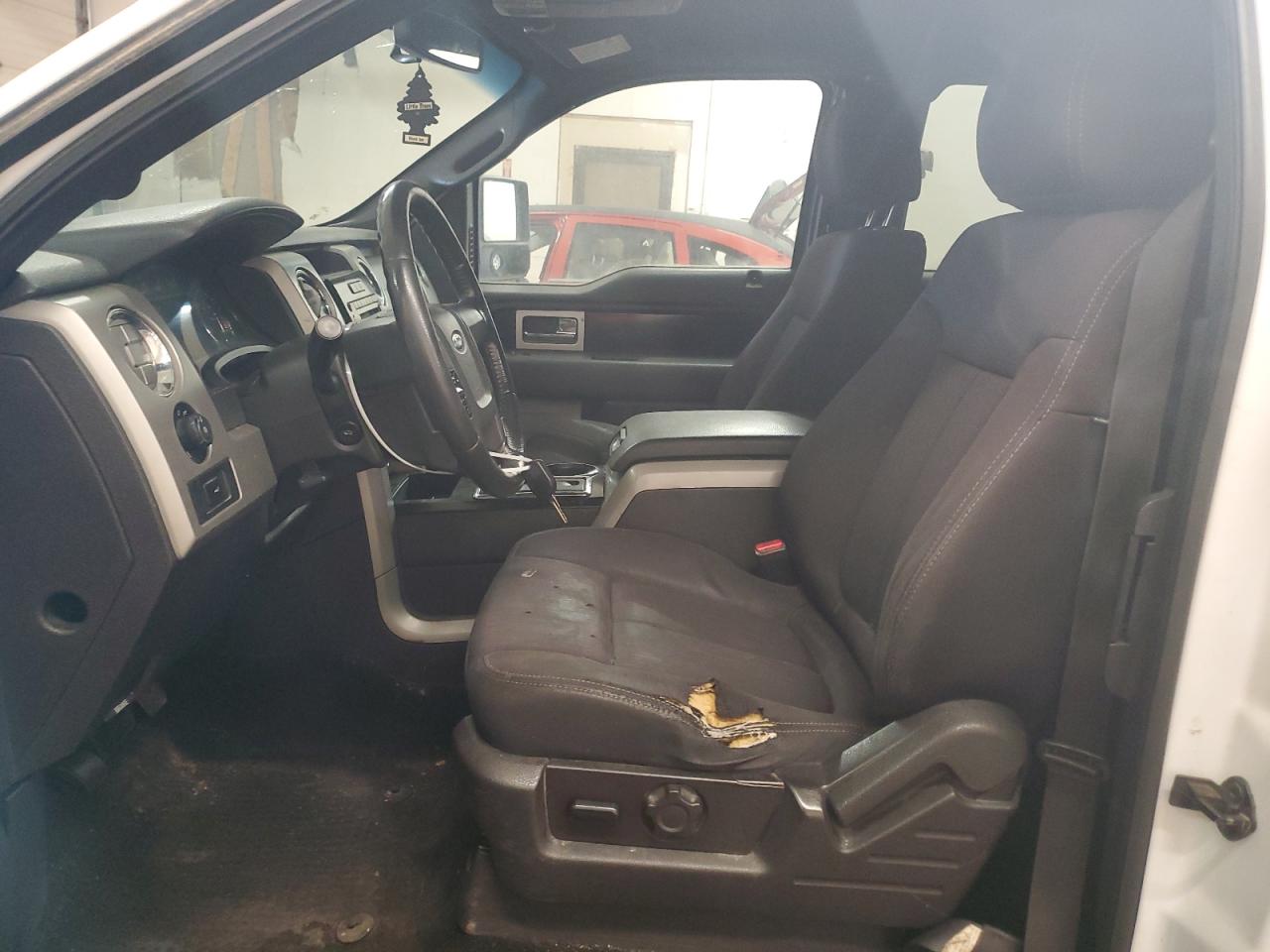 2012 Ford F-150 - Image 7