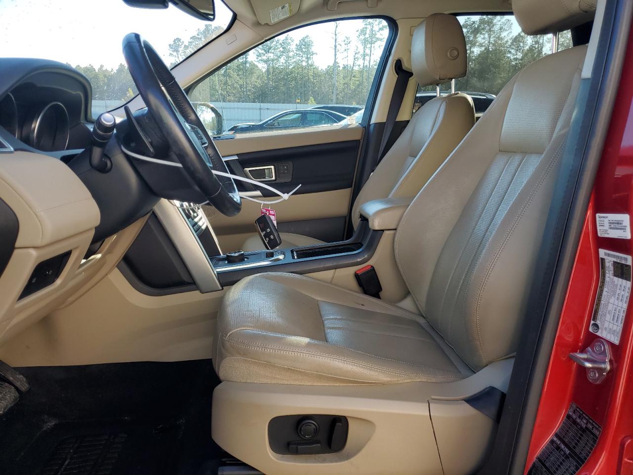 2018 Land Rover Discovery - Image 7