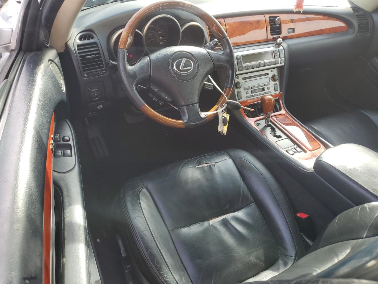 2002 Lexus SC - Image 8