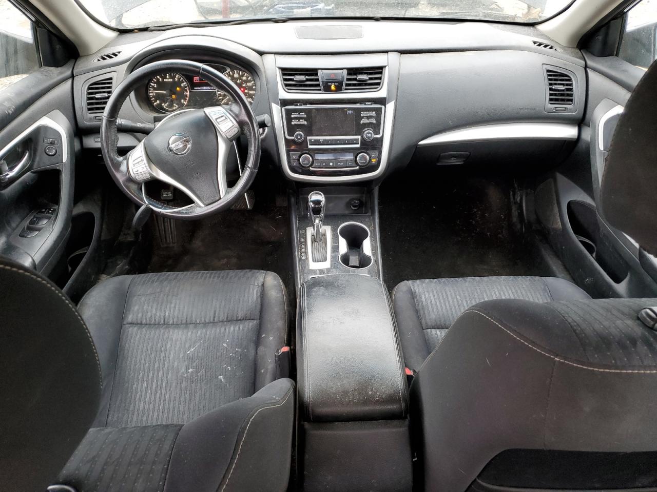 2018 Nissan Altima - Image 8