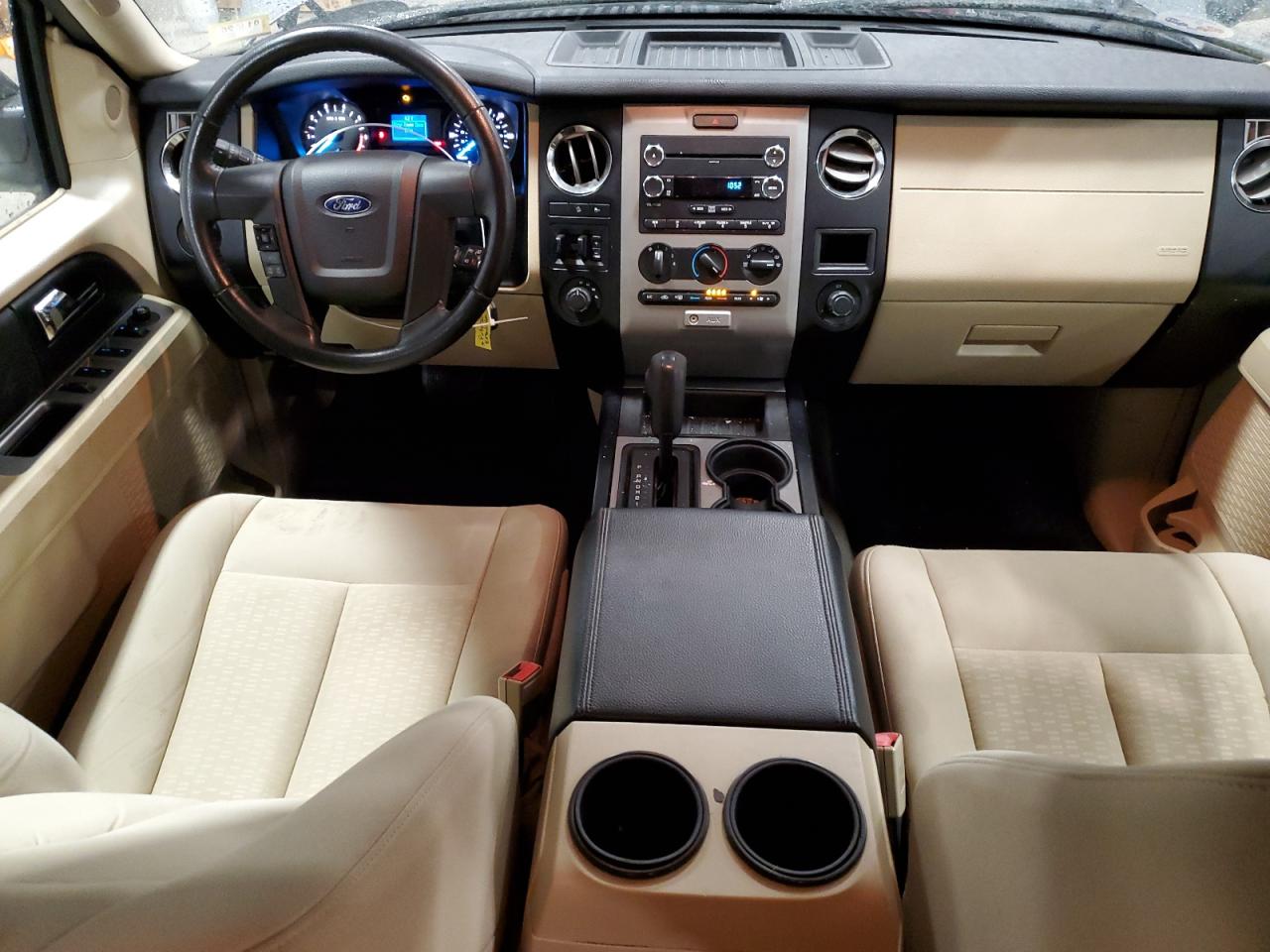 2015 Ford Expedition - Image 8
