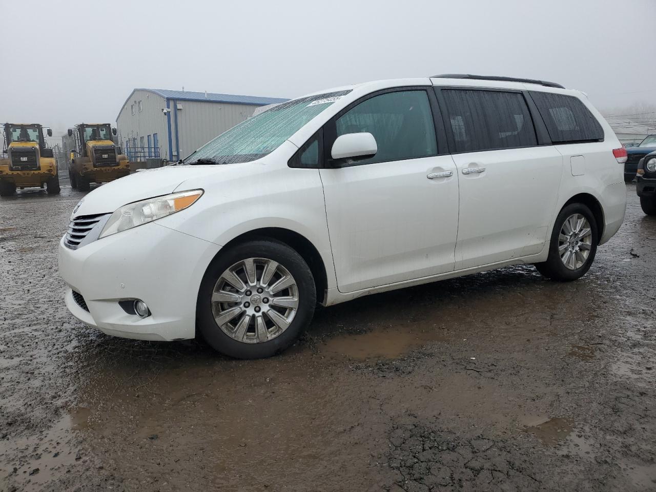 2011 Toyota Sienna - Image 1