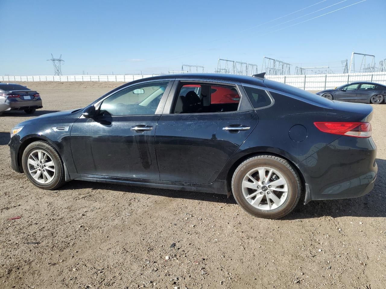 2017 Kia Optima - Image 2