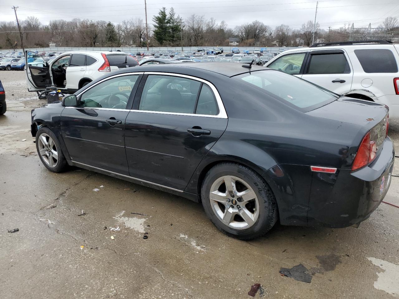 2009 Chevrolet Malibu - Image 2