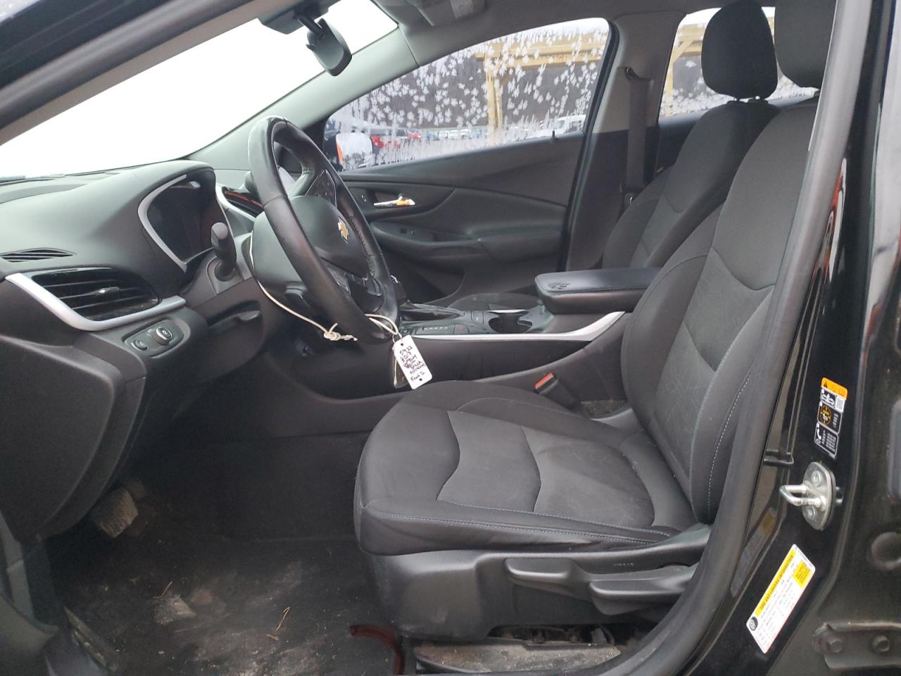 2017 Chevrolet Volt - Image 7