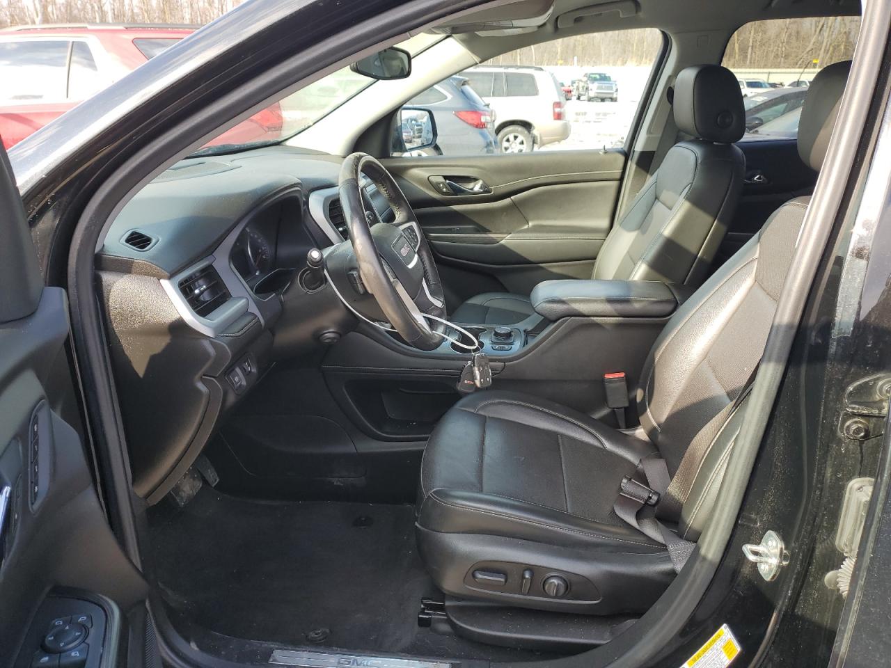 2021 GMC Acadia - Image 7