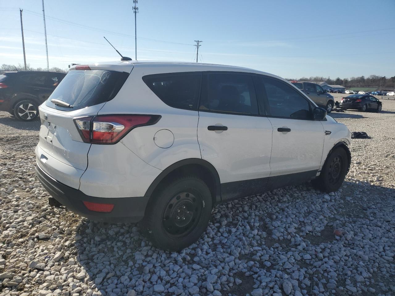 1FMCU0F79HUA37635 FORD ESCAPE 2017