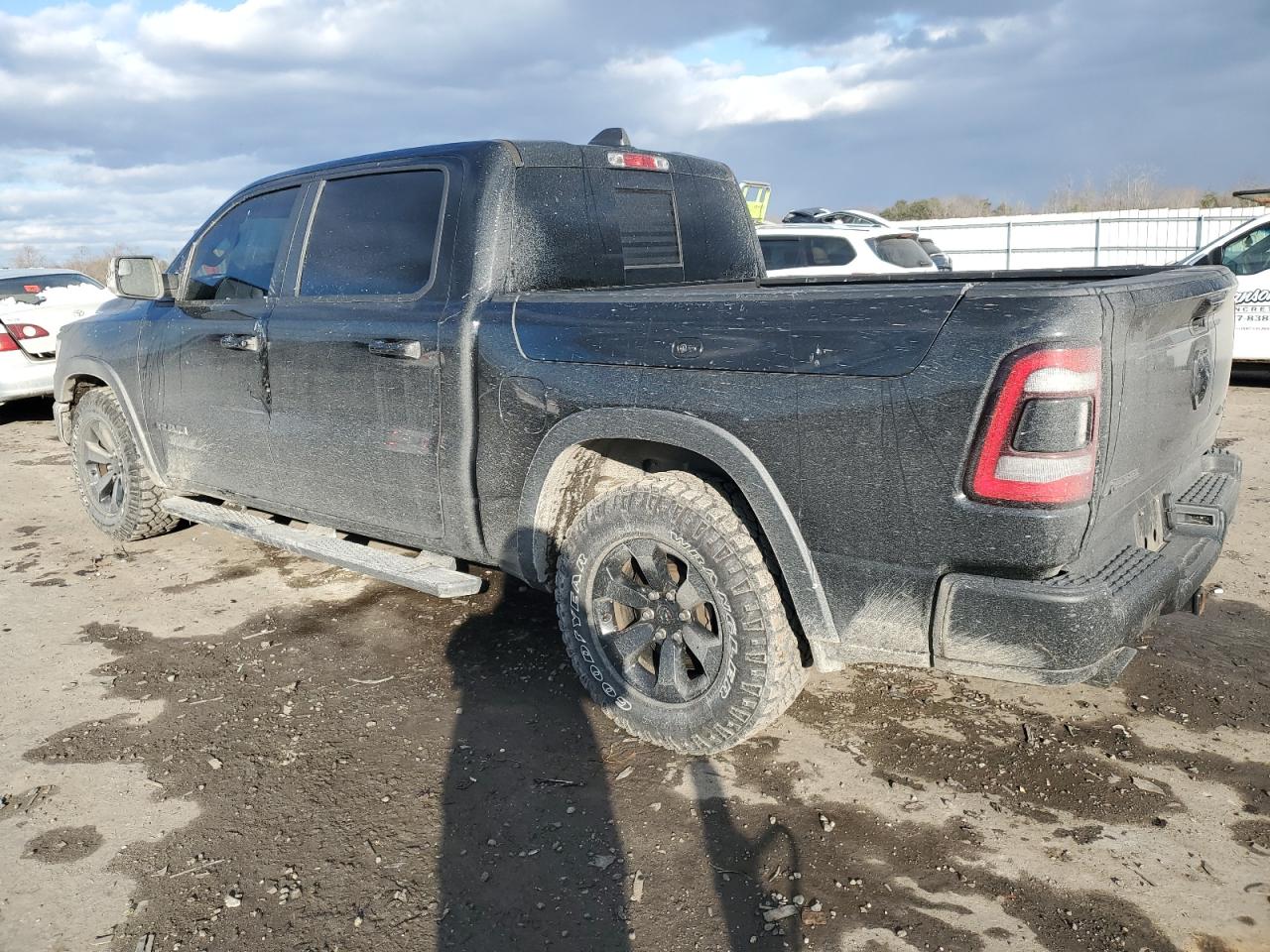 2020 RAM 1500 - Image 2