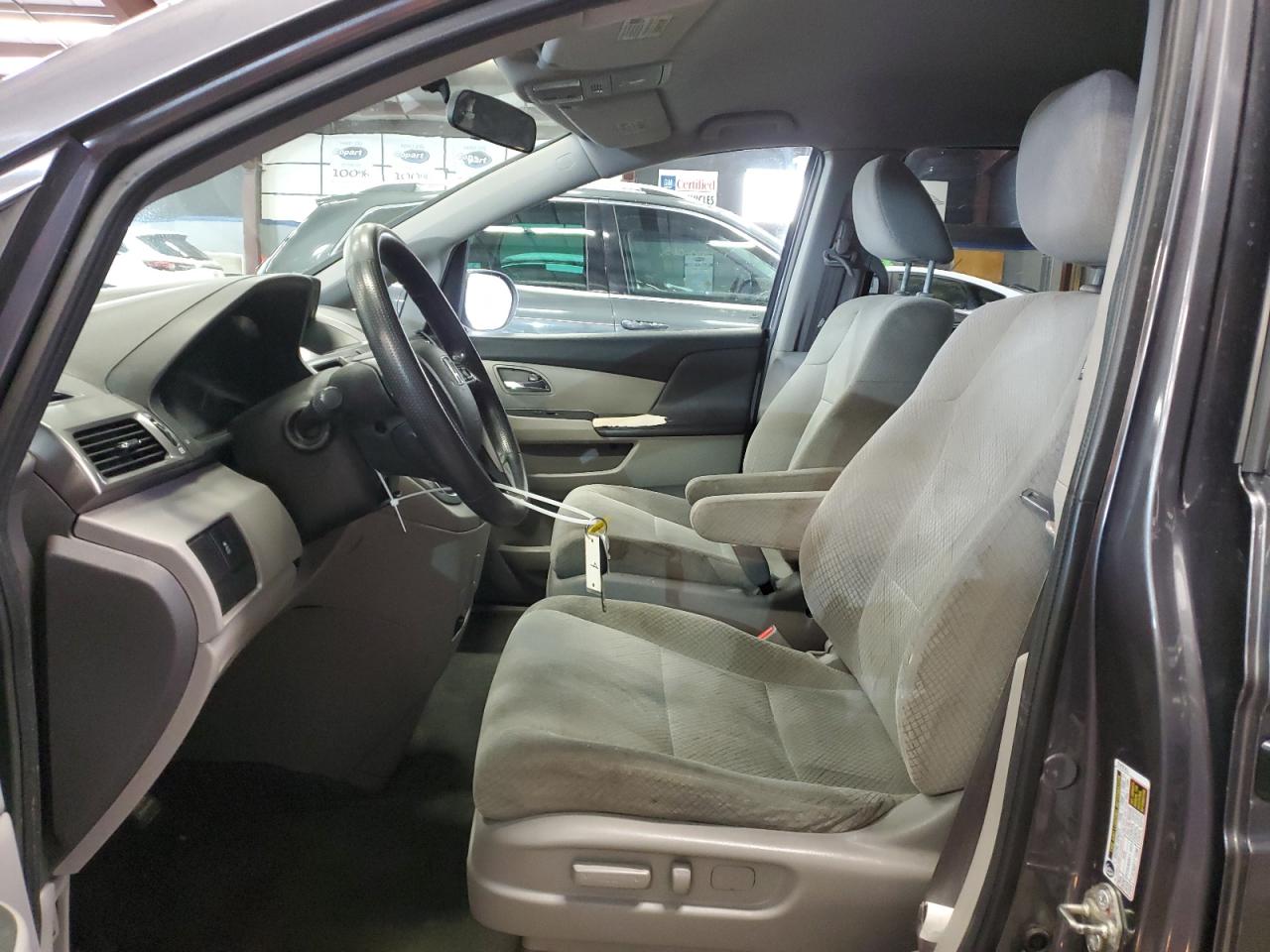 2015 Honda Odyssey - Image 7