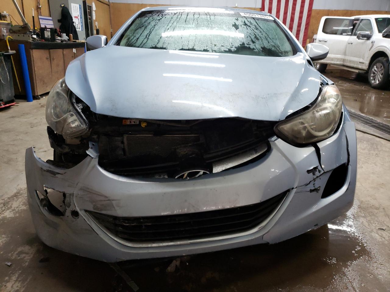 2013 Hyundai Elantra - Image 5