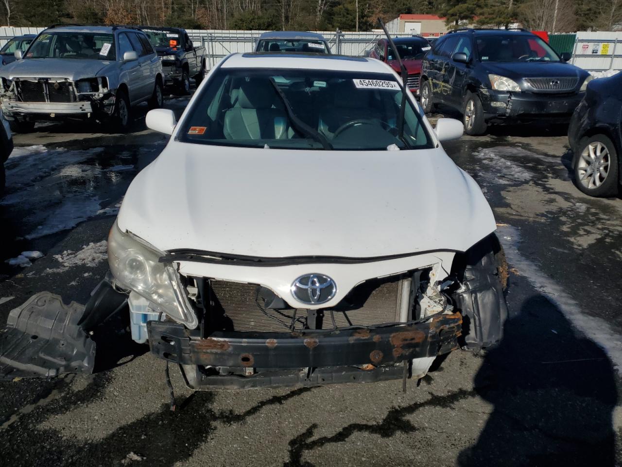 2011 Toyota Camry - Image 5