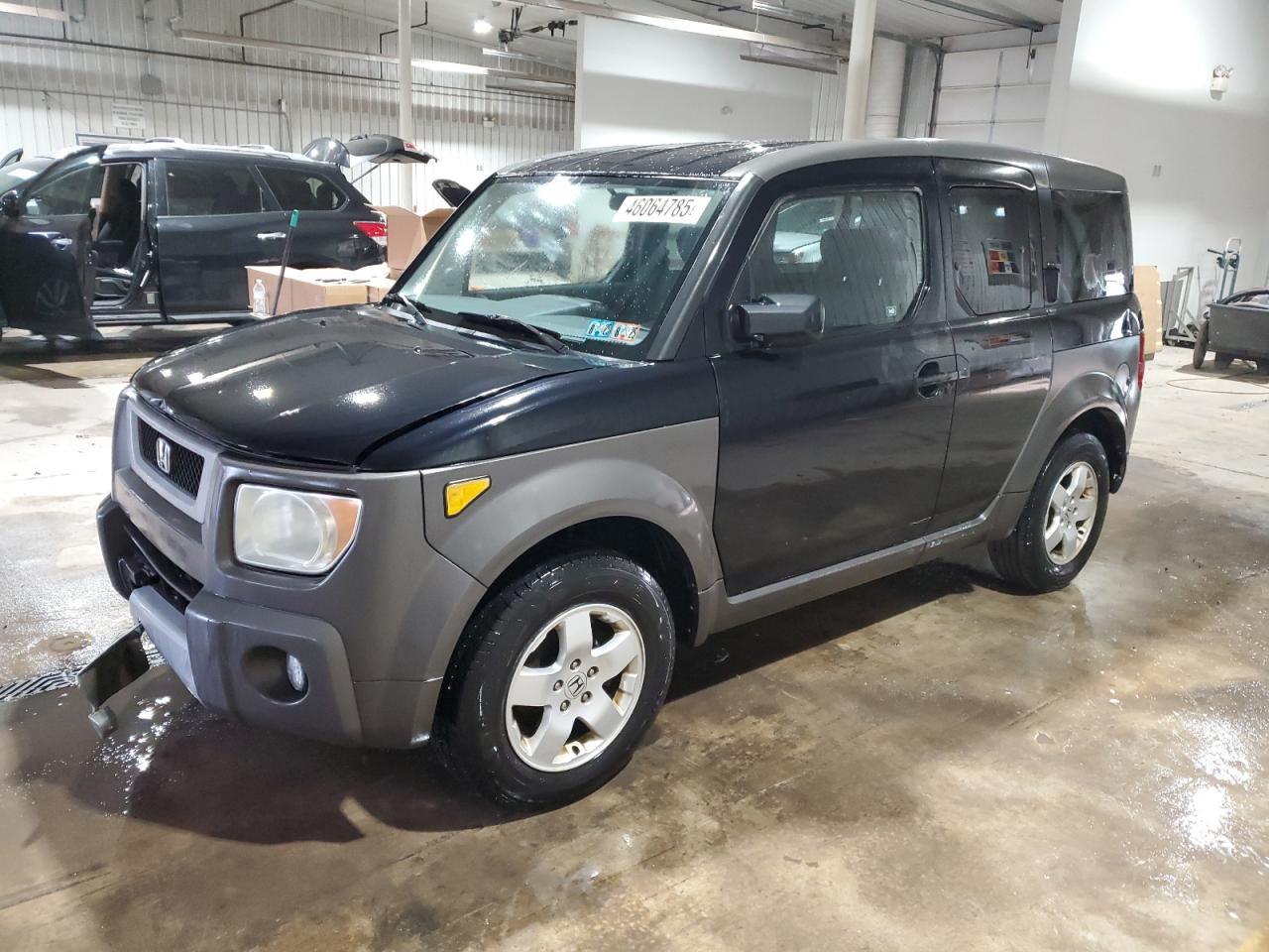 2003 Honda Element - Image 1