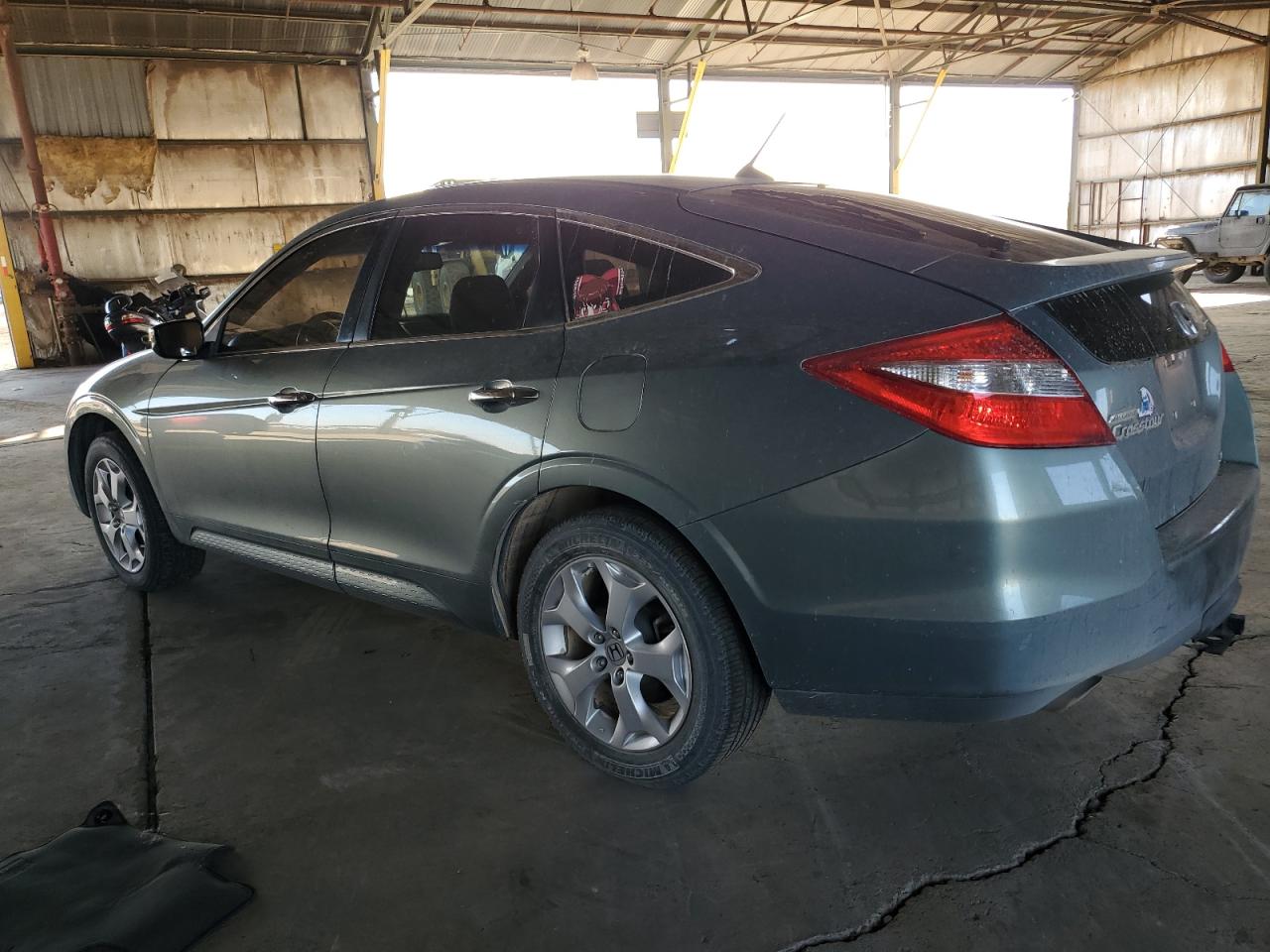 2010 Honda Accord - Image 2