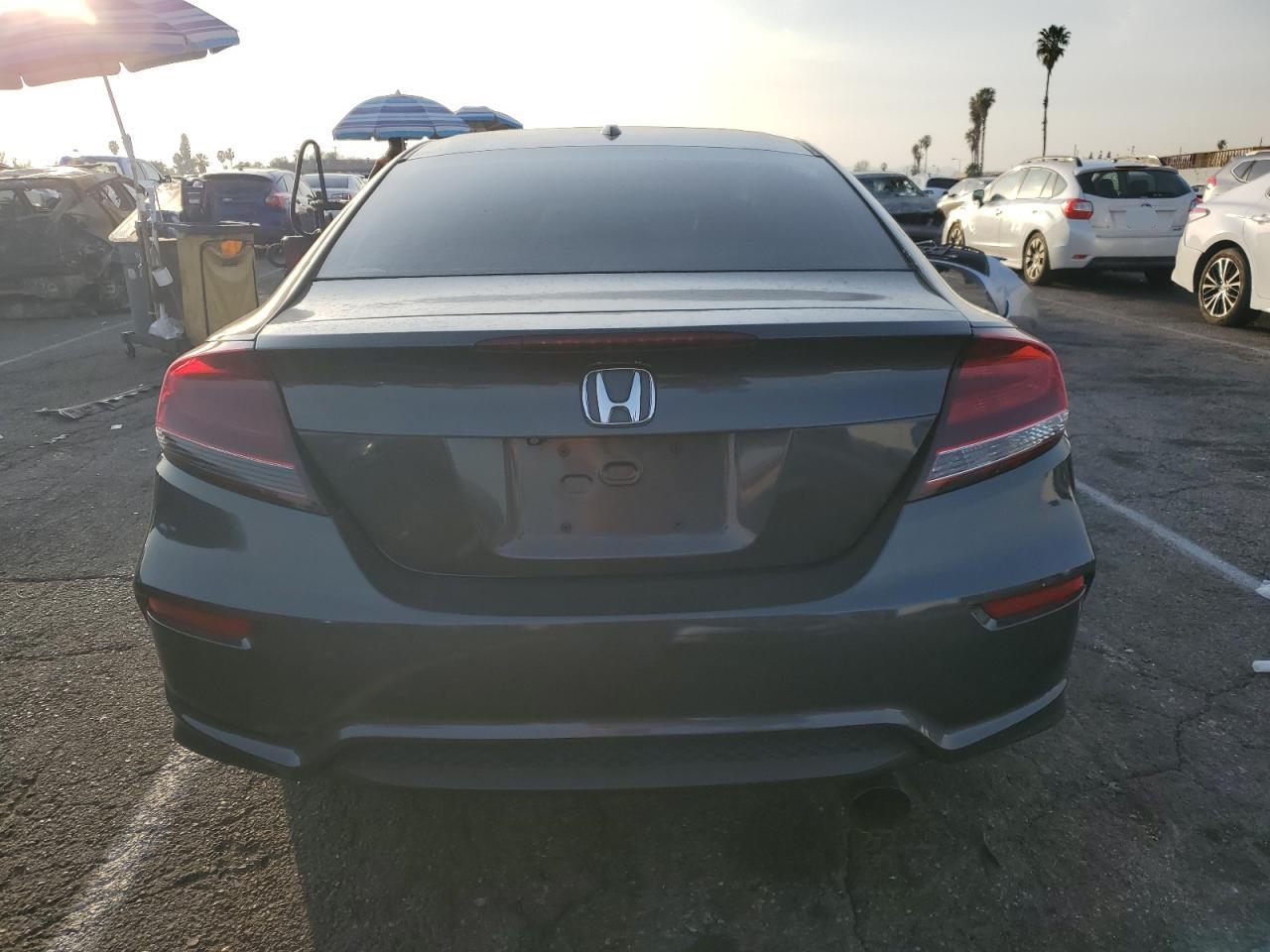 2015 Honda Civic - Image 6