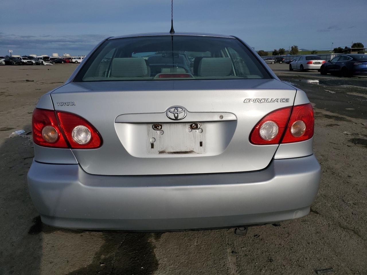 2005 Toyota Corolla - Image 6