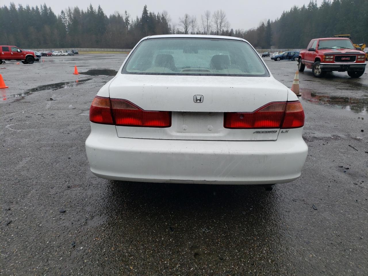 2000 Honda Accord - Image 6