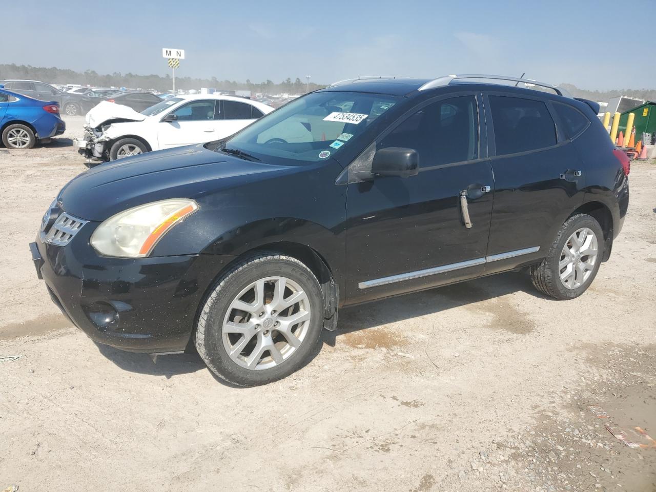 2012 Nissan Rogue - Image 1