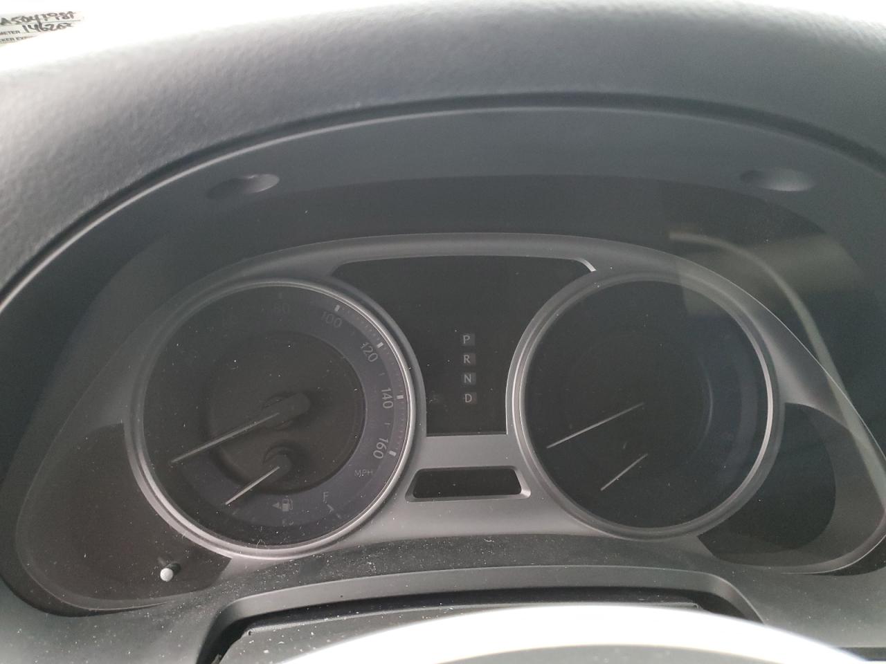 2010 Lexus IS - Image 9