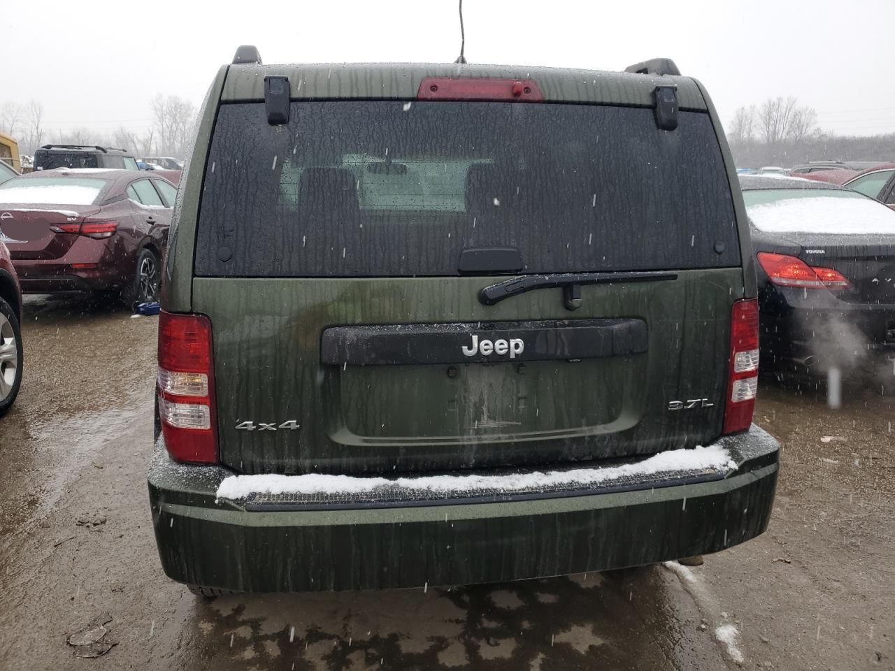 2008 Jeep Liberty (North America) - Image 6