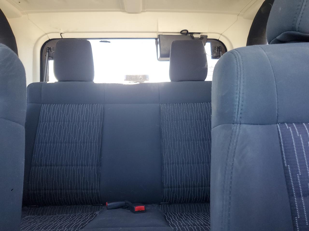 2011 Jeep Wrangler - Image 10