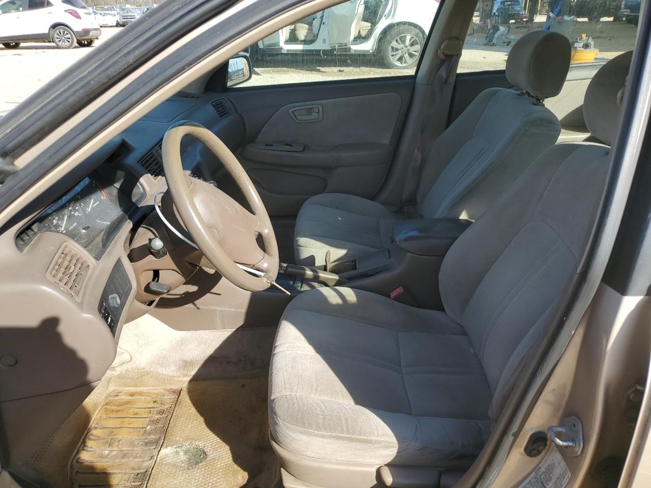 2000 Toyota Camry - Image 7