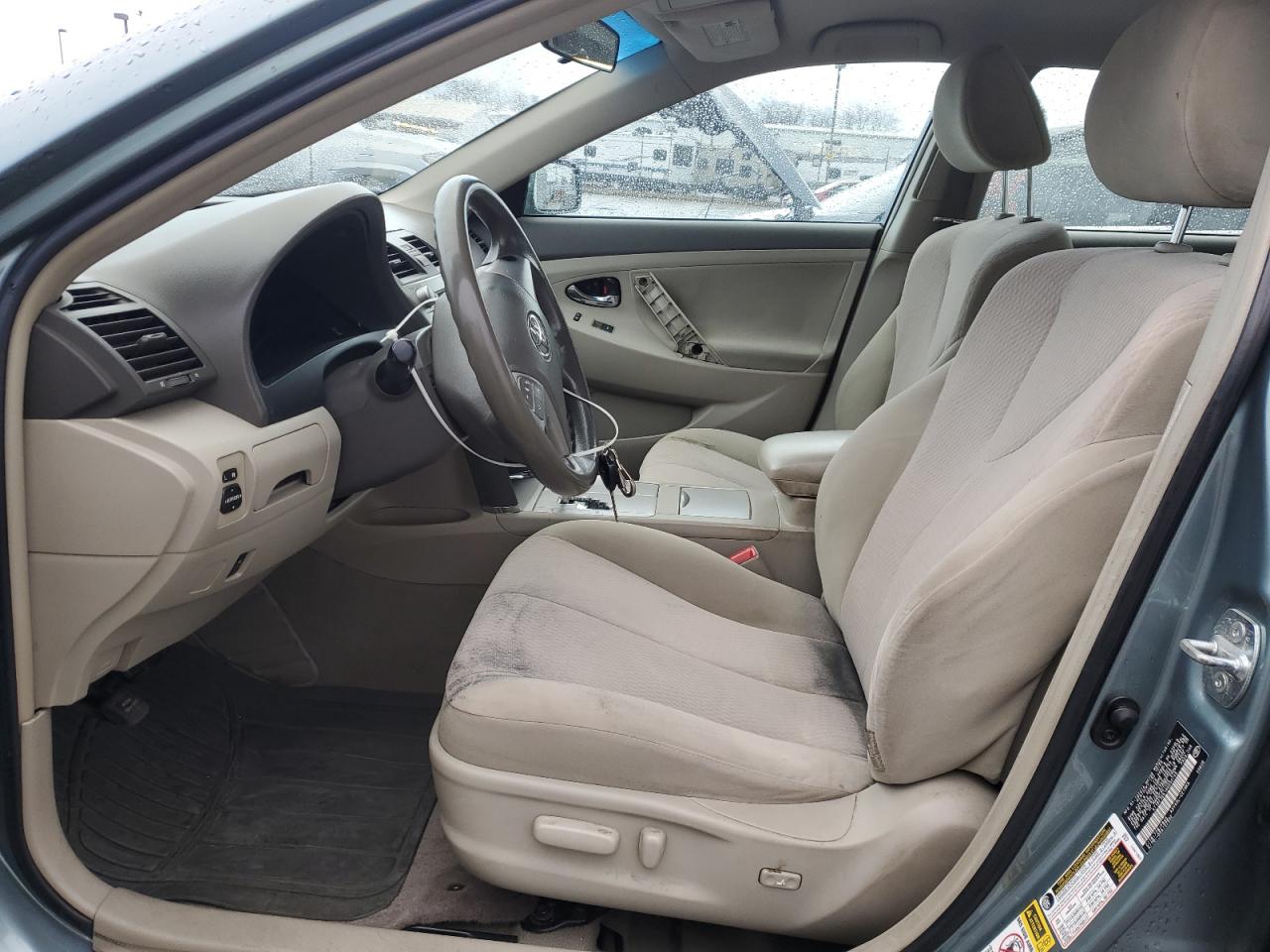 2010 Toyota Camry - Image 7