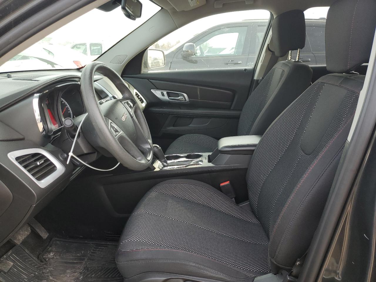 2017 GMC Terrain - Image 7