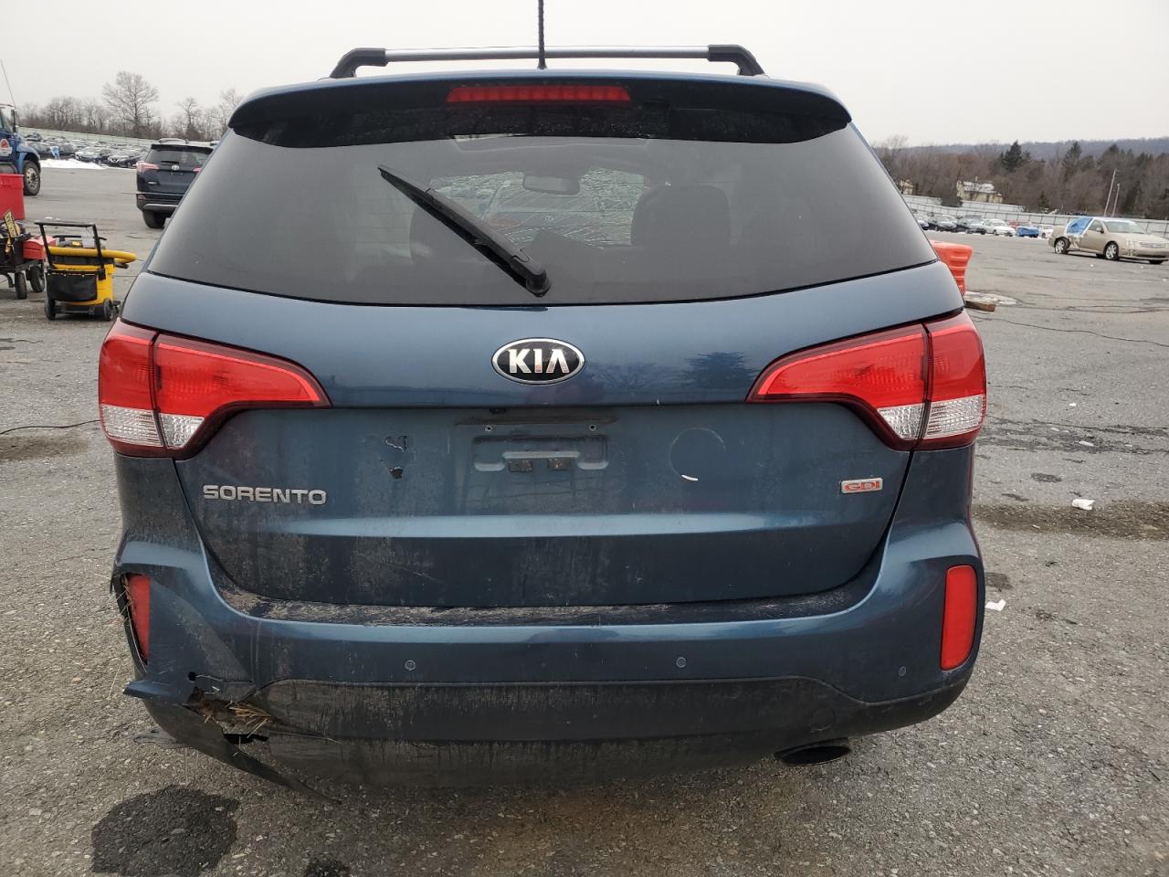 2015 Kia Sorento - Image 6