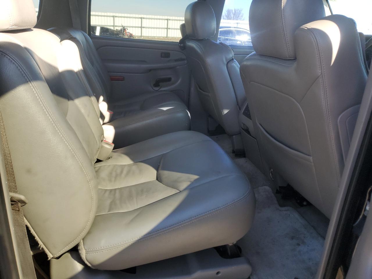 2005 Chevrolet Suburban K1500 VIN: 3GNFK16Z15G194886 Lot: 43976625