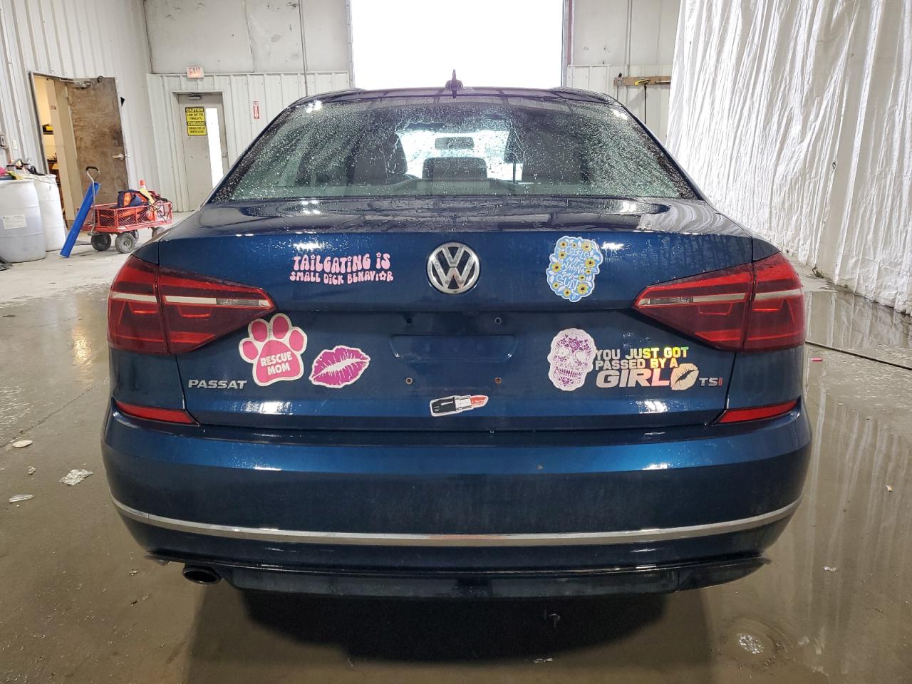 2018 Volkswagen Passat - Image 6