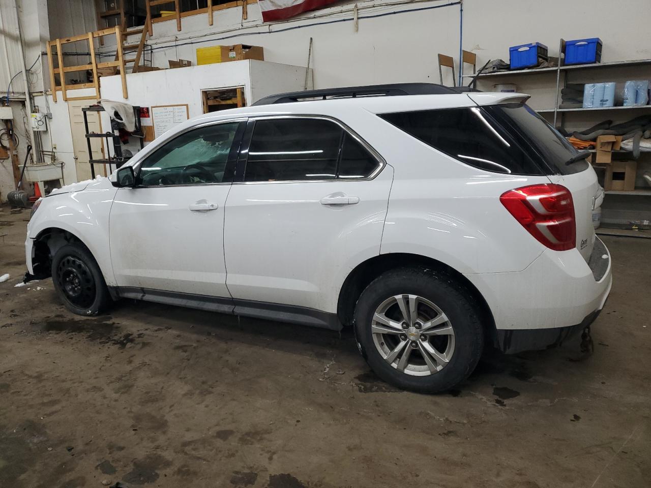 2016 Chevrolet Equinox - Image 2