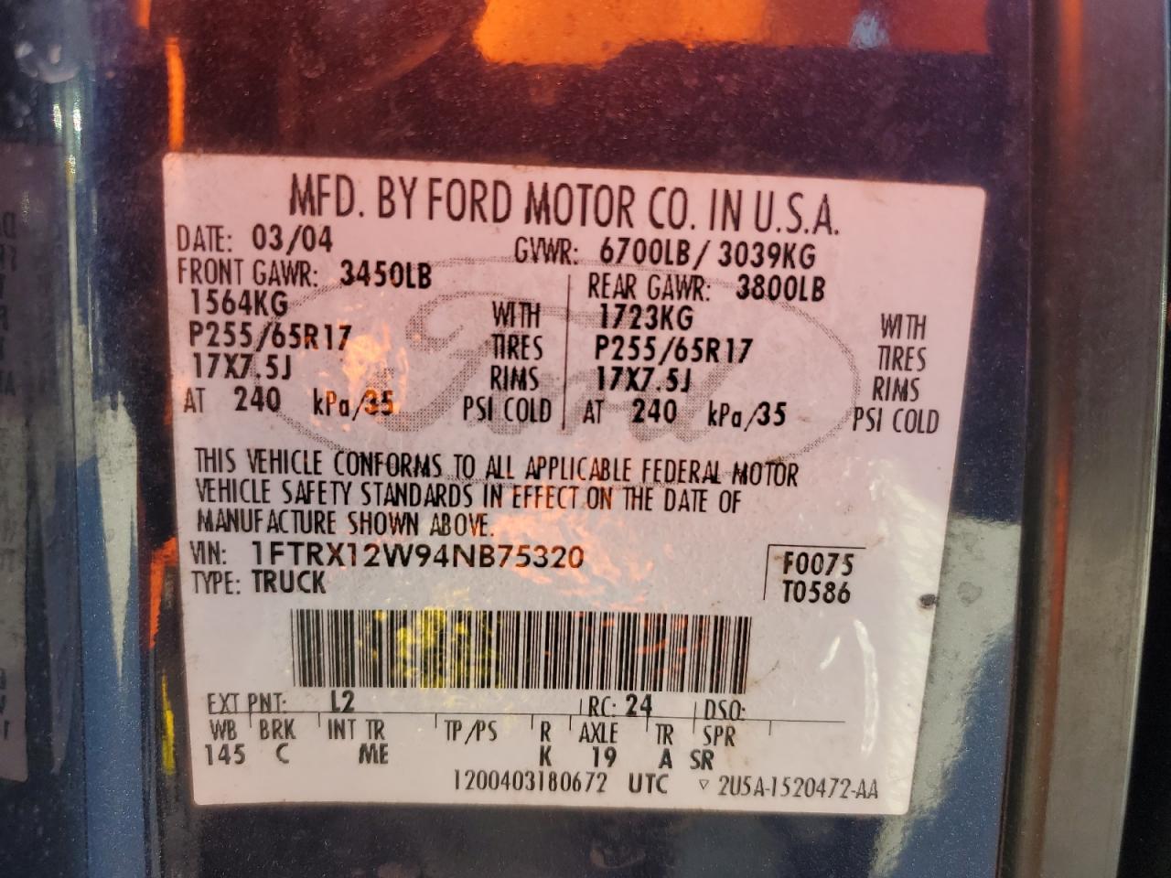 2004 Ford F-150 - Image 12