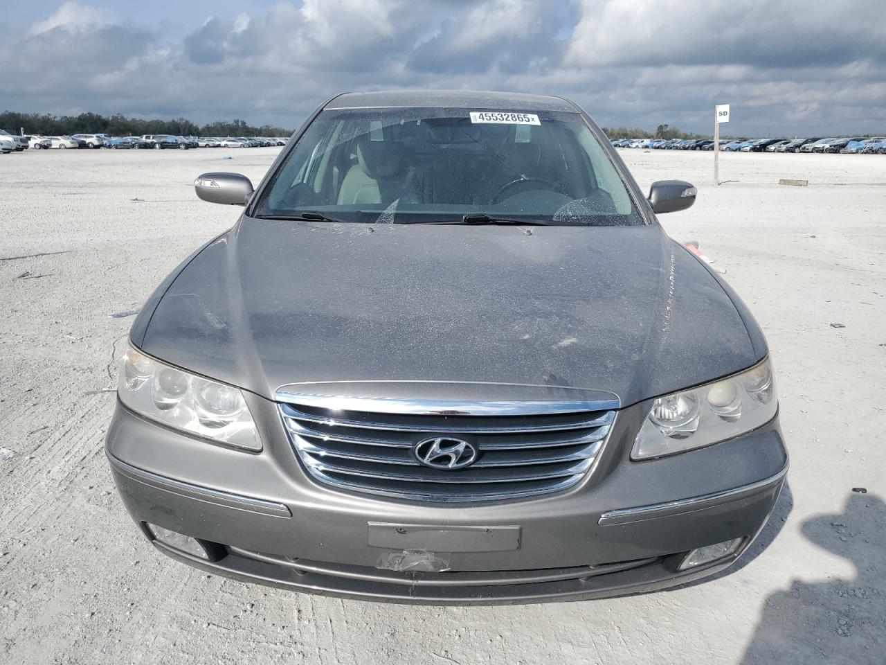 2009 Hyundai Azera - Image 5